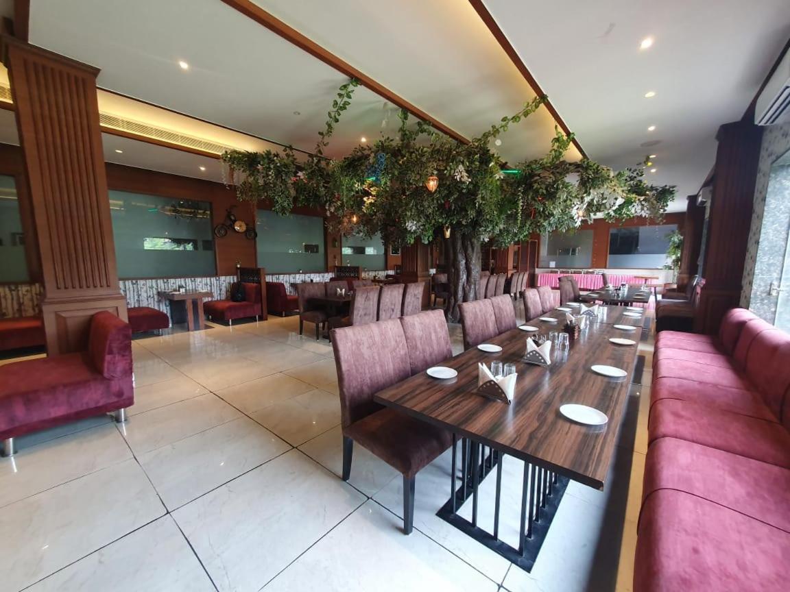 Akash Hotel Managed By Jk Hotels & Resorts Kathua Bagian luar foto